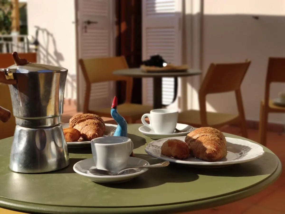 ** Couette-café Relais Villa Montedonzelli Naples Italie